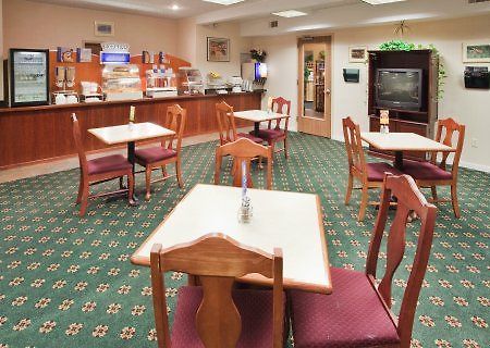 Holiday Inn Express And Suites Schoharie Étterem fotó